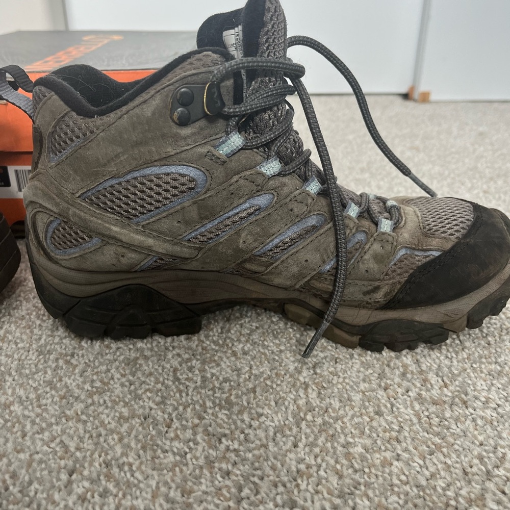 Women's Moab 2 Mid Waterproof- Granite/Blue Size 8.5 Hiking Boots